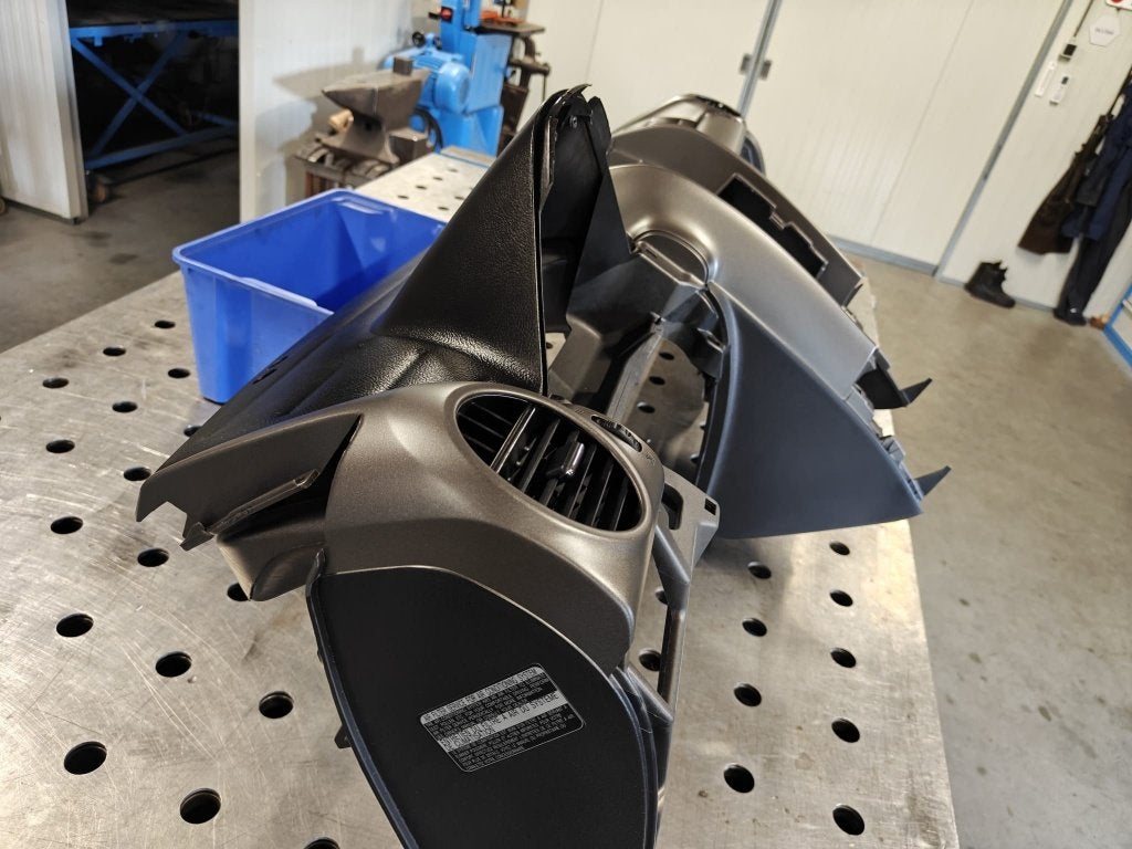 Lexus is200 dashboard en middenconsole, Ophalen, Gebruikt, Lexus