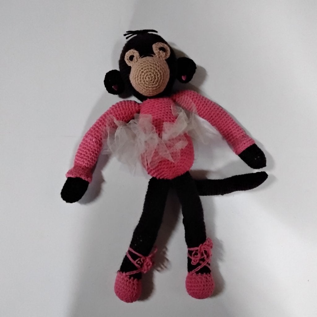 Gehaakte ballerina  aap, Gebruikt, Handgemaakt, Ophalen of Verzenden, Roze
