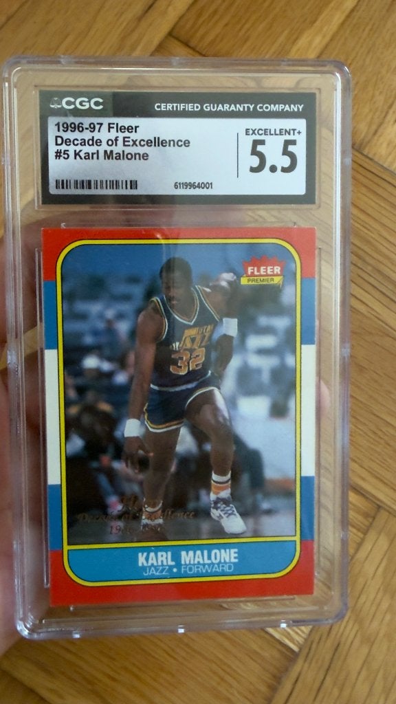 Karl Malone 1996-97 Fleer Decade of Excellence #5 – CGC 5.5, Ophalen of Verzenden, Zo goed als nieuw, Overige typen