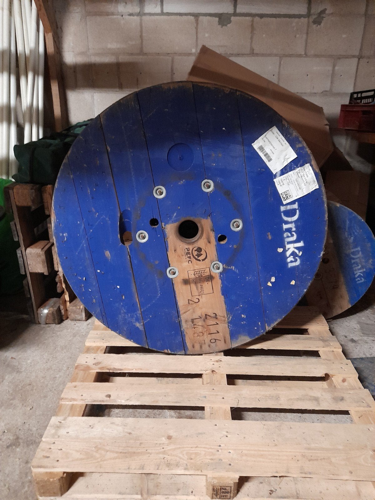 2 Houten kabelhaspels - Groot en Klein, Doe-het-zelf en Verbouw, Ophalen, Gebruikt