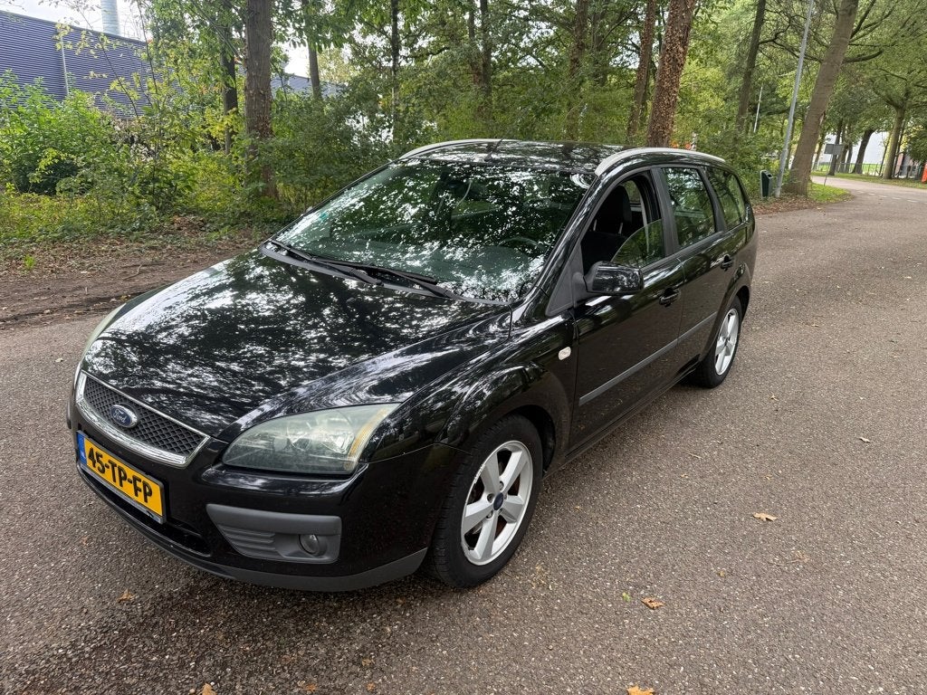 Ford Focus Wagon 1.6-16V Futura 1Ste Eigenaar Compleet Deale, Gebruikt, 635 kg, 116 pk, Zwart