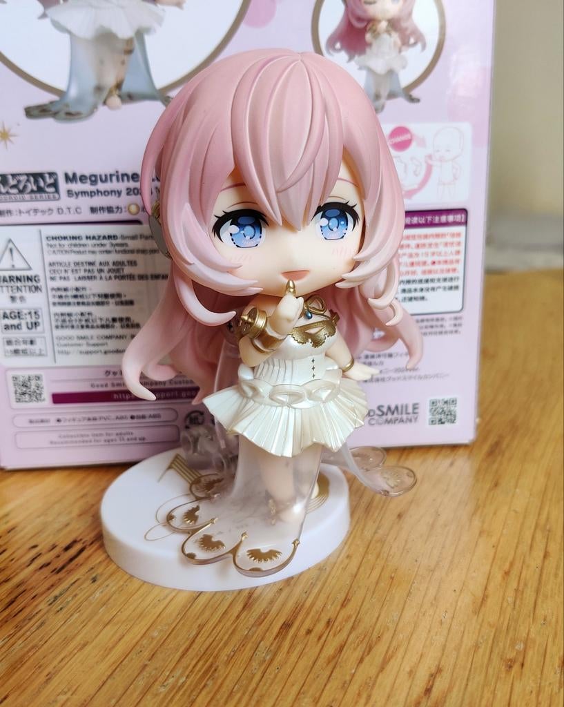 Vocaloid Luka Megurine Symphony 2024 Nendoroid anime figure, Ophalen of Verzenden, Zo goed als nieuw