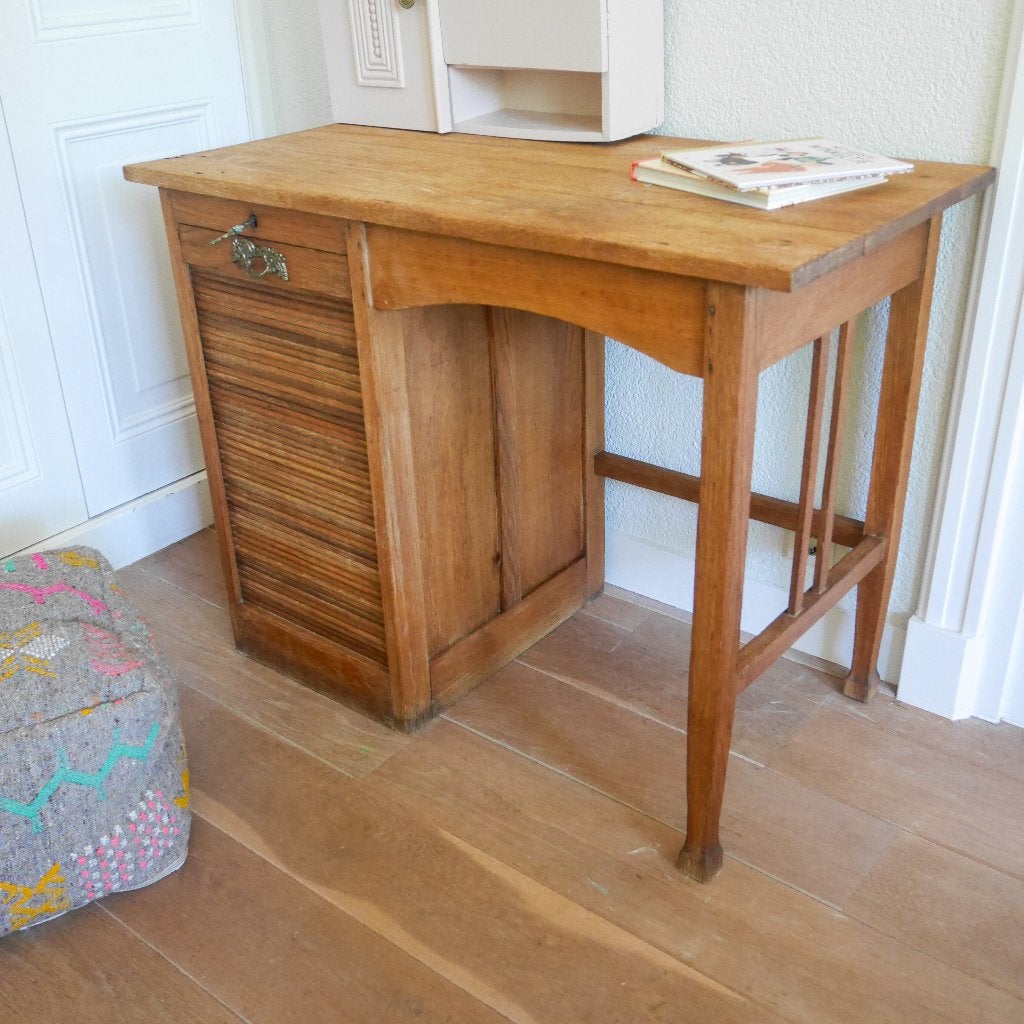 Antiek kinderbureau, Antiek en Kunst, Ophalen