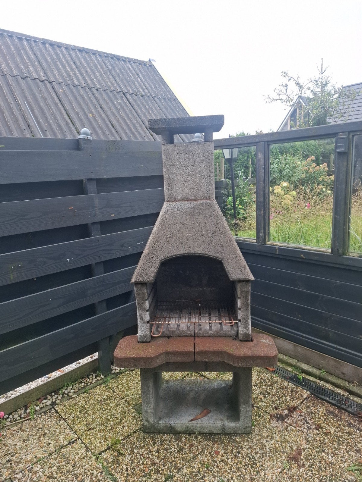 Betonnen barbecue voor buiten, Tuin en Terras, Ophalen, Gebruikt