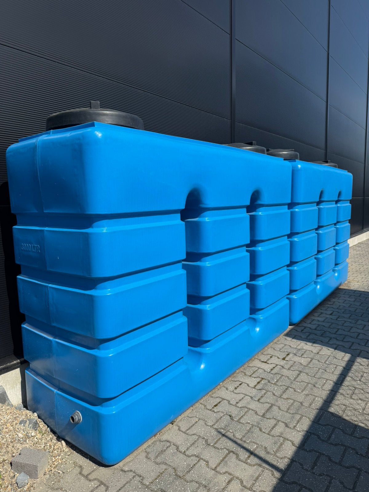 Water tank 3000 Liter p/st, 150 liter of meer, Ophalen, Gebruikt, Kunststof