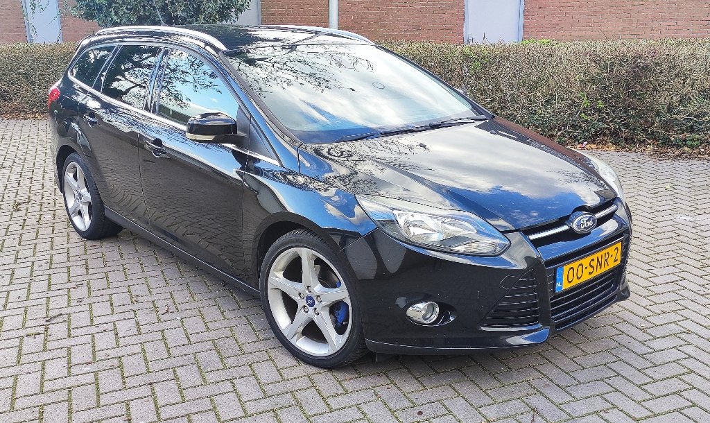 Ford Focus 1.6 Ecoboost Wagon Titanium 182pk, Auto's, 1596 cc, Zwart, 4 cilinders, Zwart
