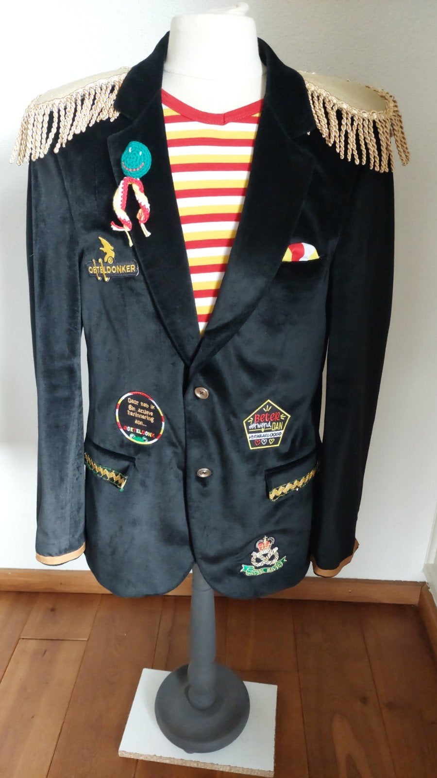 Oeteldonk zwart heren jasje maat 48, Carnaval, Maat 48/50 (M), Ophalen of Verzenden, Zo goed als nieuw