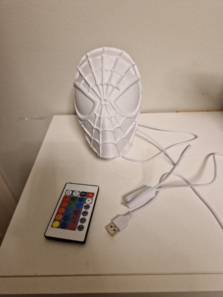nieuwe spiderman led lamp met rgb kleuren, Figuurlamp, Kunststof, Meerkleurig, Nieuw