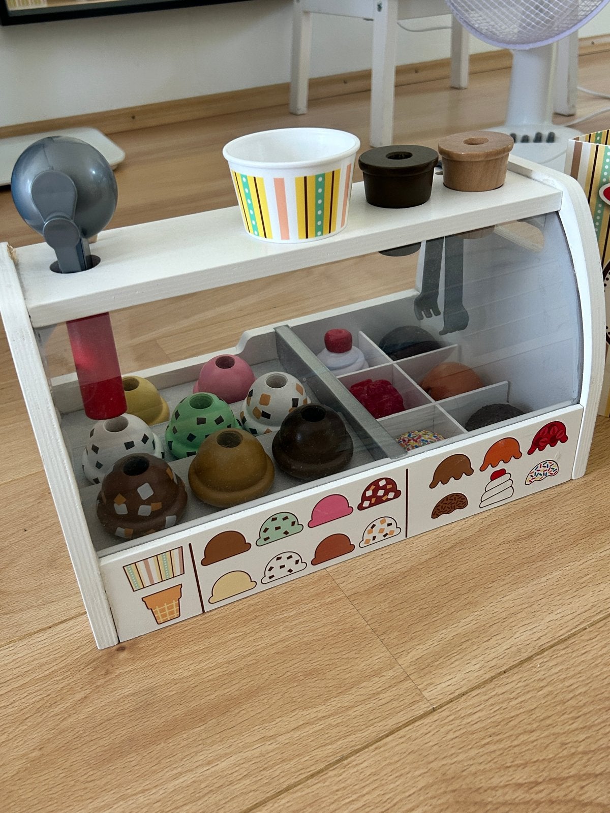 Melissa & Doug Houten IJssalon Speelset, Ophalen of Verzenden, Zo goed als nieuw, Jongen of Meisje