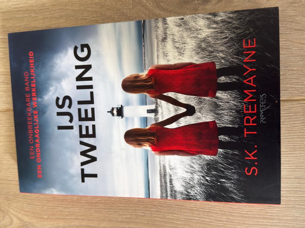 IJstweeling - S.K. Tremayne (Thriller), Verzenden, Zo goed als nieuw, Europa overig
