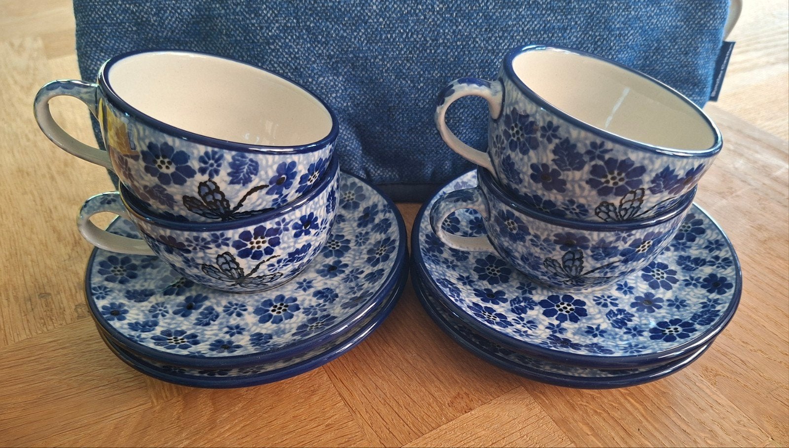 Bunzlau Castle kop en schotels  - 170 ml, Huis en Inrichting, Keuken | Servies, ., Ophalen of Verzenden, Zo goed als nieuw, .