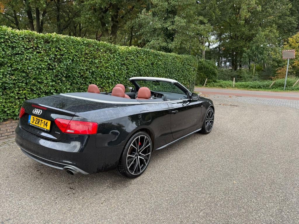 Audi A5 3.0 Tfsi 200KW Cabrio Quat. S-tr 2015 Zwart, Auto's, Audi, 2995 cc, Cabriolet, 4 stoelen, Zwart