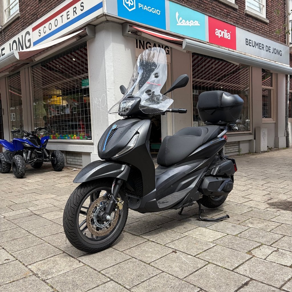 Piaggio Beverly S 400 Matzwart | 11/10/2025 | 332 km, Motoren, Motoren | Piaggio, 400 cc, Scooter, Piaggio, Nieuw