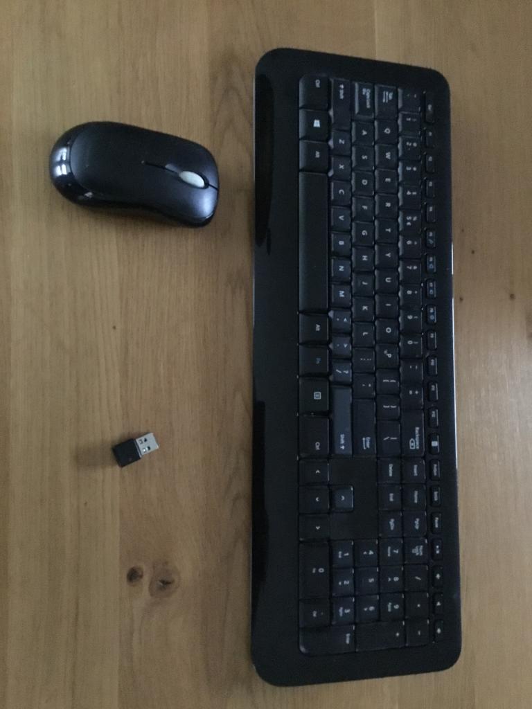 Microsoft draadloos toetsenbord en muis set, Ophalen, Muis, Gebruikt, Toetsenbord en muis-set