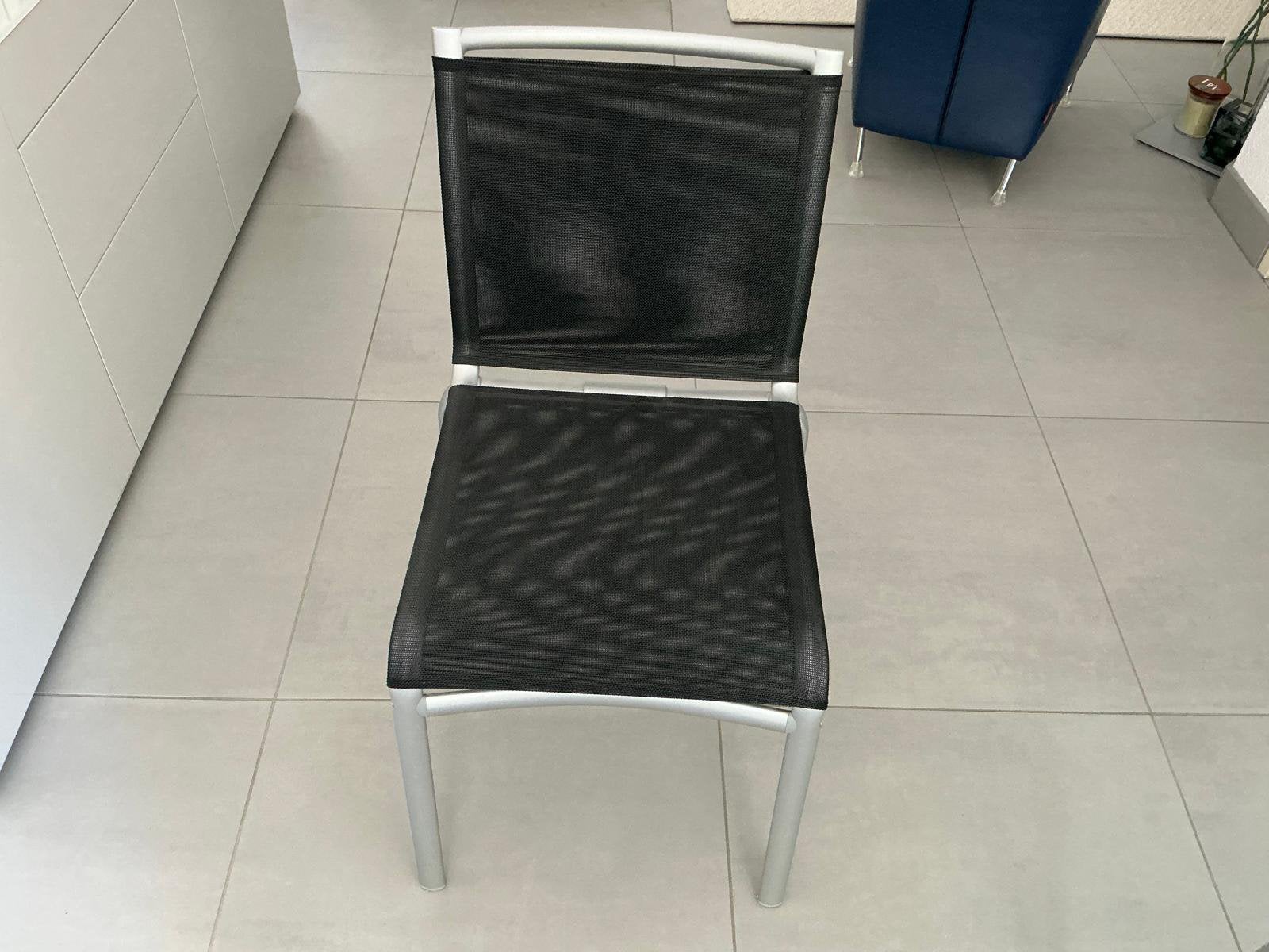 2x Alias Bigframe 44 stoelen - Alberto Meda, Ophalen, Zo goed als nieuw, Zwart