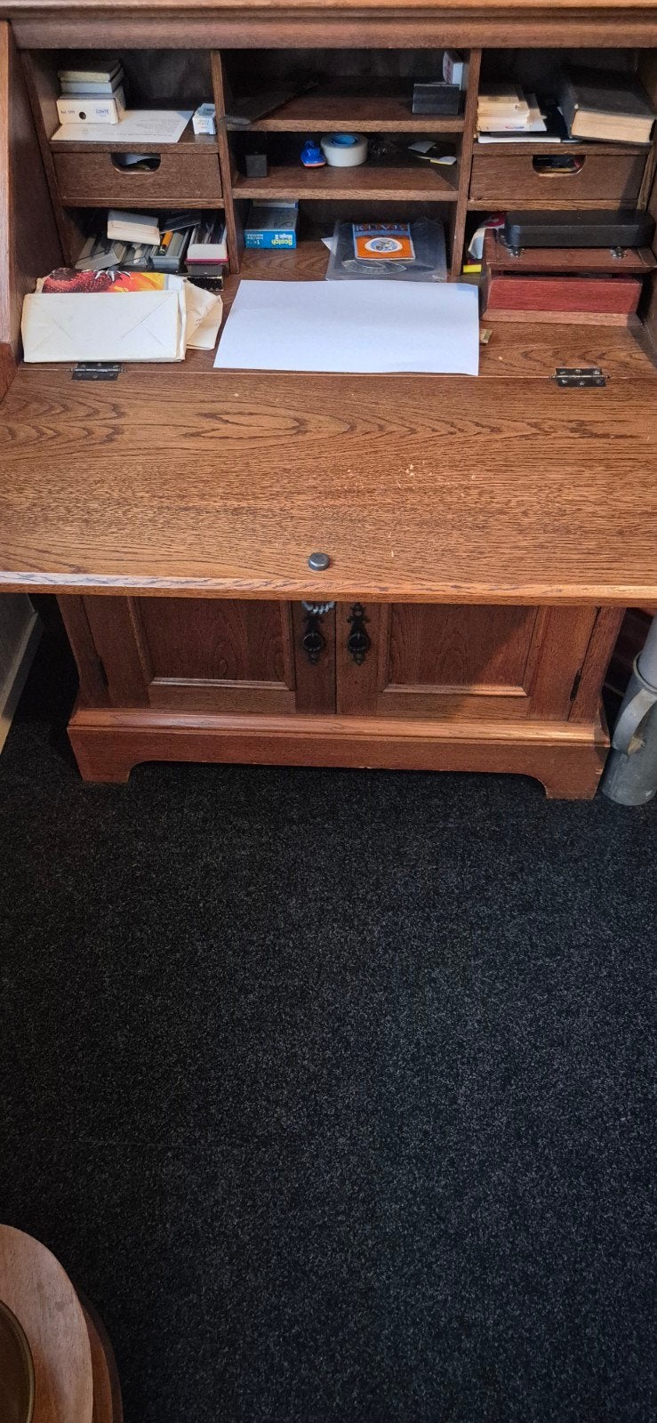Antiek eikenhouten secretaire met opbergruimte, Ophalen