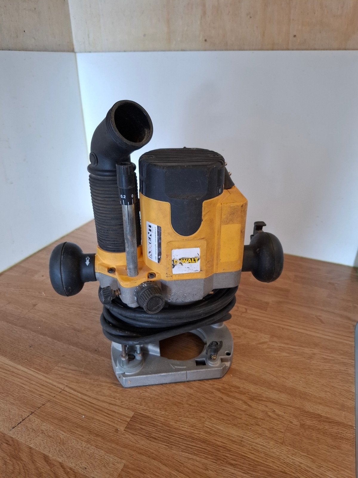 Dewalt bovenfrees, Ophalen, Gebruikt, DeWalt, Bosch, Bovenfrees