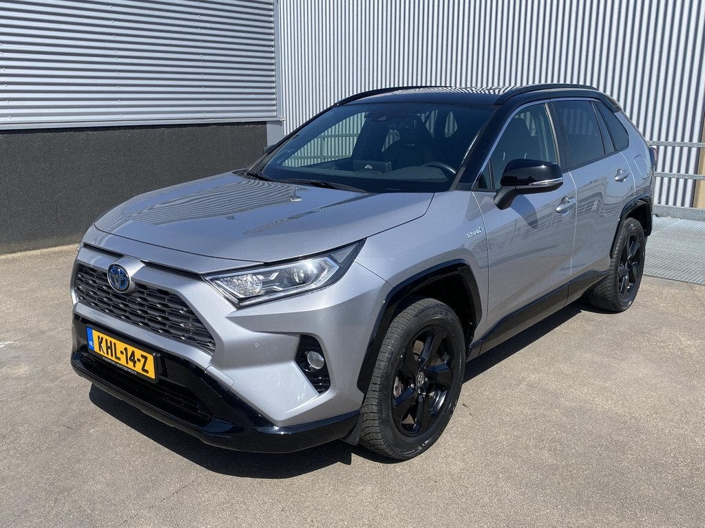 Toyota RAV4 2.5 Hybrid AWD Bi-Tone Navigatie, Apple CarPlay/, Automaat, Gebruikt, Euro 6, 4 cilinders