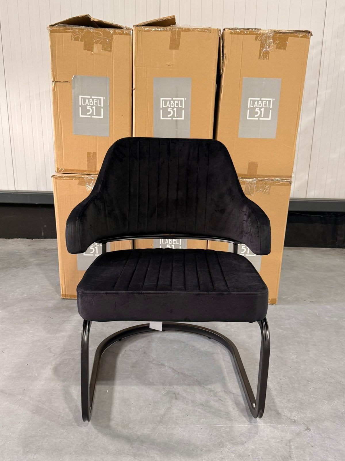 Nieuwe stoelen, barkrukken, & fauteuils in diverse kleuren!, Ophalen, Nieuw, Leer, Industrieel en modern