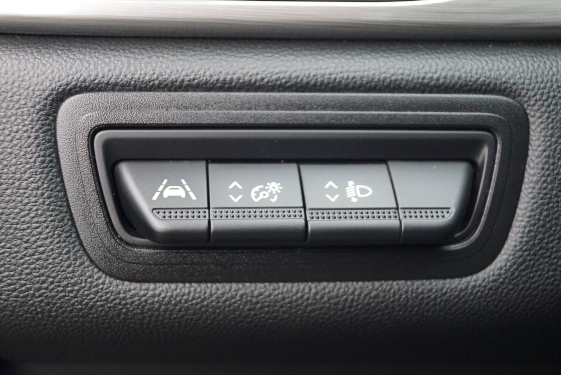 Foto 37 van Renault Captur 1.3 TCe 130 Intens Autom Half Leder/Stof Spor