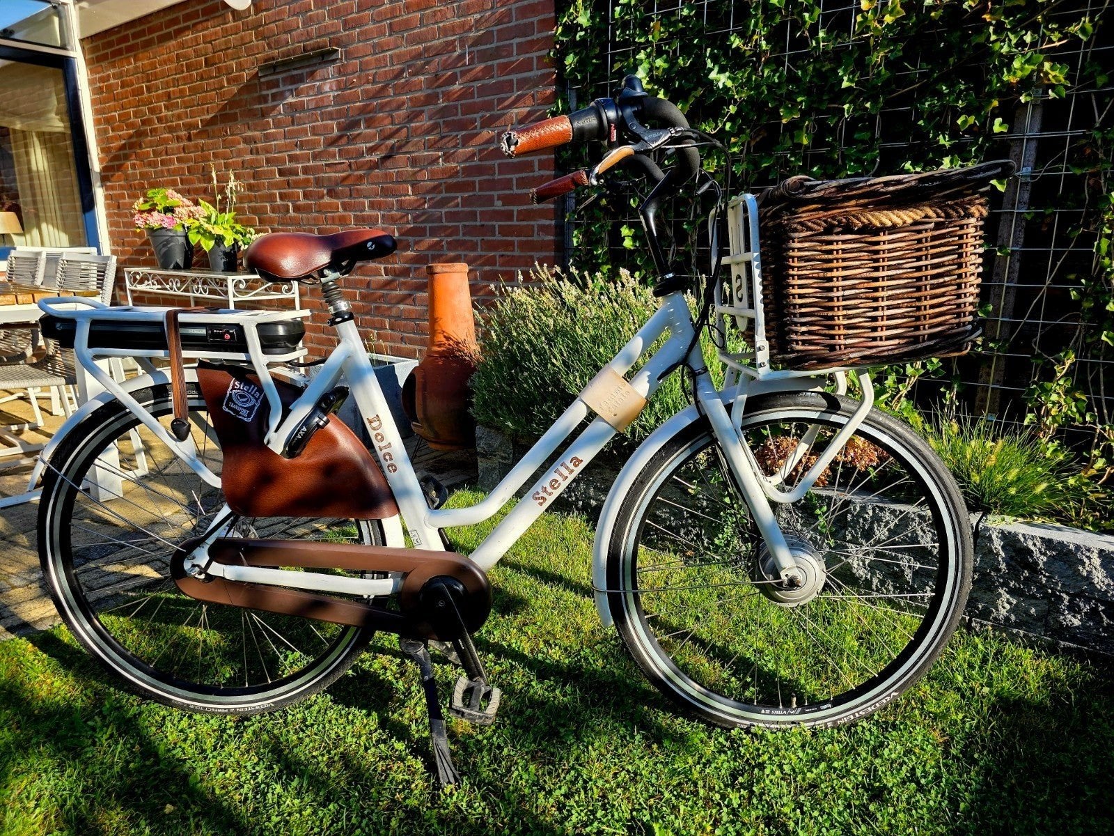 Fijn rijdende e-bikes SPECIALIZED, Trek, Stella 06-21340570, Zo goed als nieuw, 51 tot 55 cm, 50 km per accu of meer, Ophalen