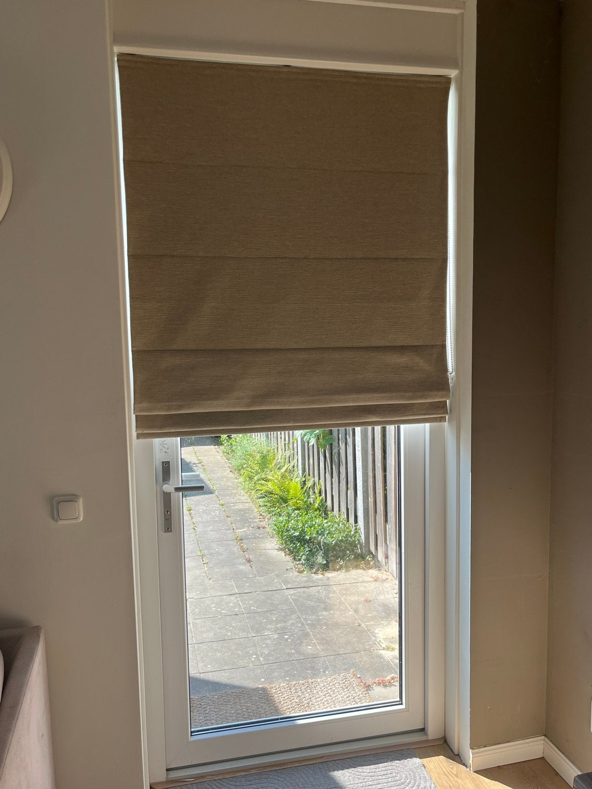 Mooi beige vouwgordijn, Ophalen, Verduisterend, Beige, Zo goed als nieuw