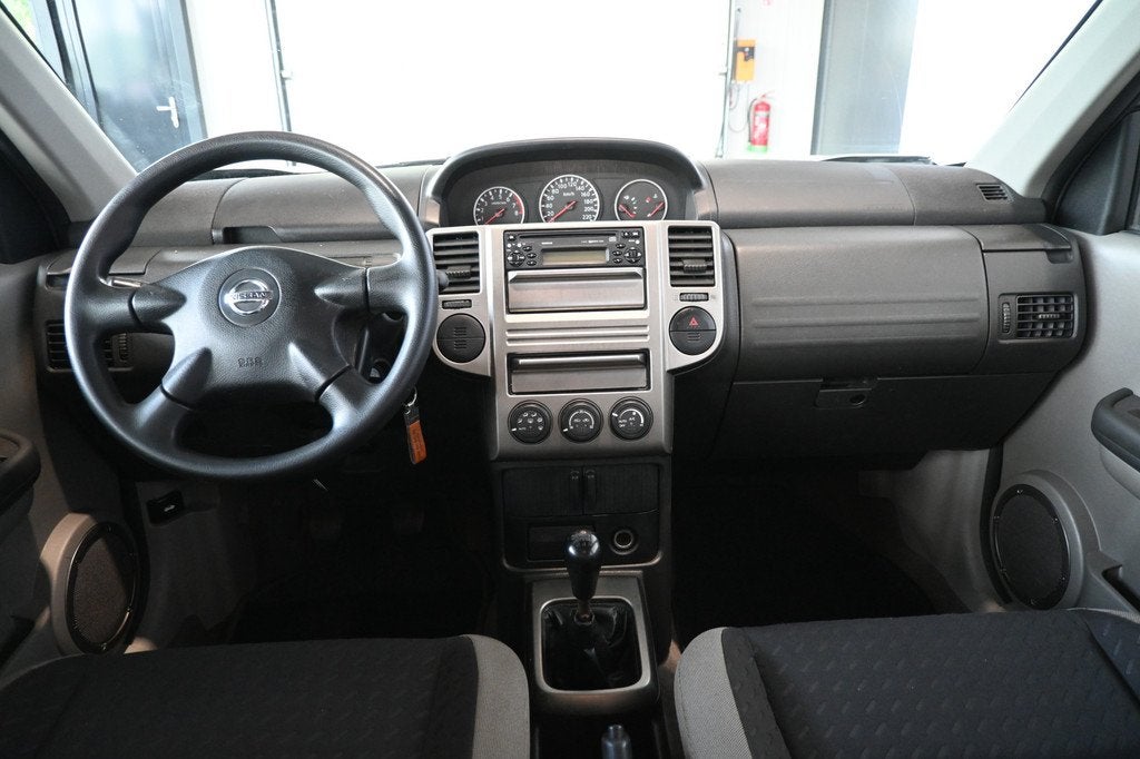 Nissan X-Trail 2.0 Comfort 2wd Airco Trekhaak All in Prijs!, Auto's, Nissan, Voorwielaandrijving, Stof, 4 cilinders, Met garantie (alle)