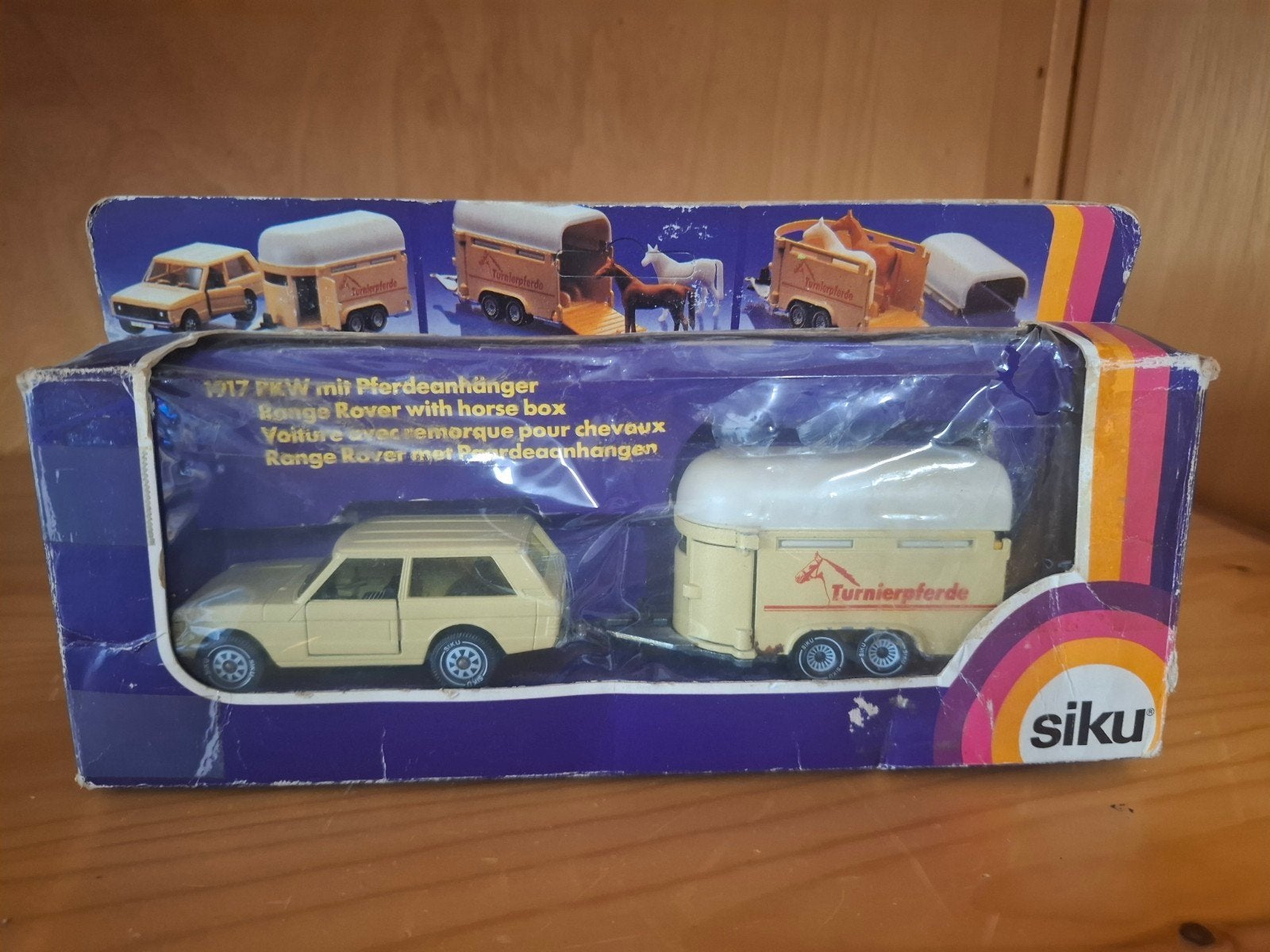 Siku Range Rover met paardentrailer en paarden, Ophalen of Verzenden, Gebruikt