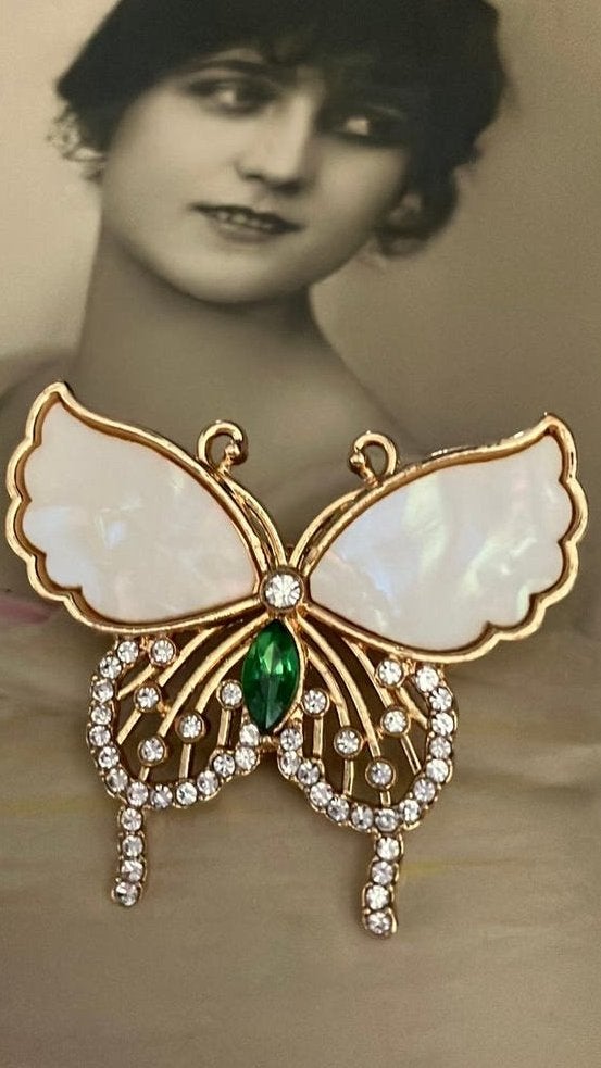 Prachtige vlinder broche, Ophalen of Verzenden, Nieuw, Goud, Overige materialen