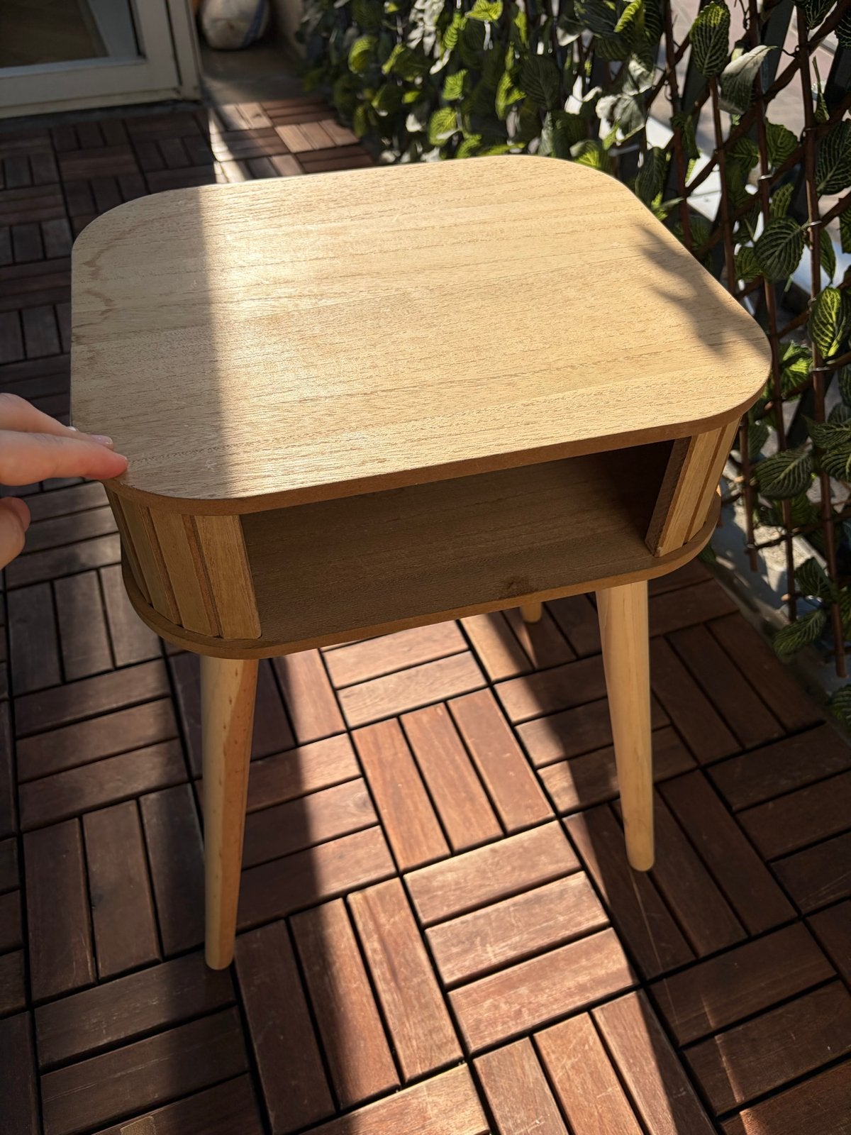 Gratis Houten bijzettafel/ nachtkastje, Minder dan 55 cm, Gebruikt, Overige vormen, Hout