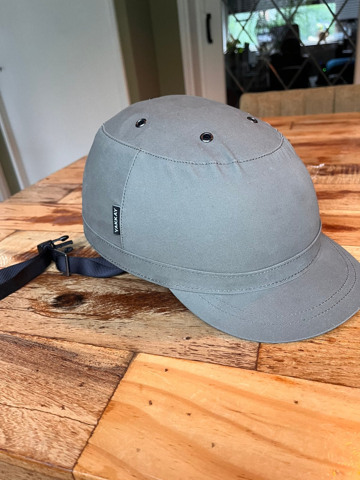 Yakkay fietshelm met cover maat L, Verzenden, Zo goed als nieuw, L, Heer of Dame