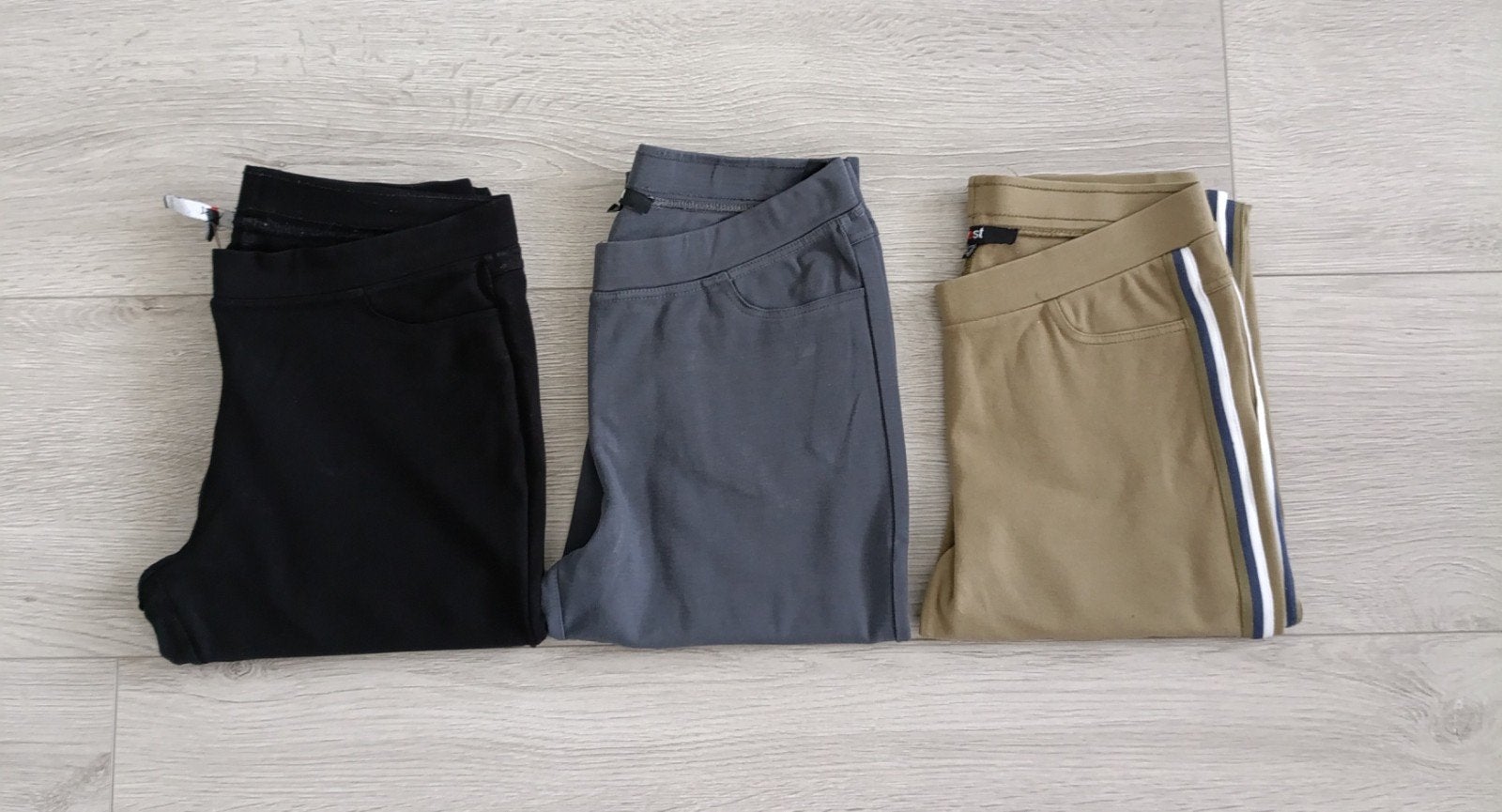 3 Yest leggings maat M (38), Kleding | Dames, Leggings, Maillots en Panty's, Legging, Overige kleuren, Maat 40/42 (M), Ophalen of Verzenden