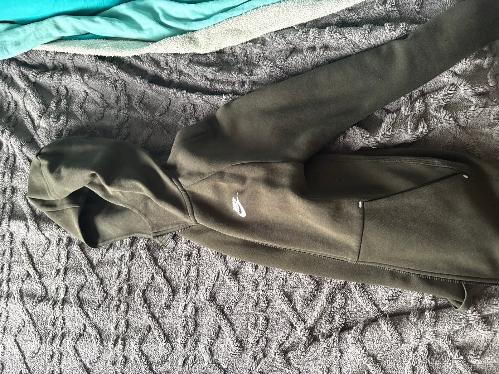 Nike Tech Fleece Hoodie - Donkergroen, Ophalen of Verzenden, Zo goed als nieuw, Maat 46 (S) of kleiner, Groen