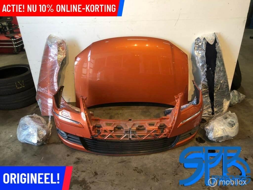 Voorkop Touran 1T II GP1.6 tdi FACELIFT LA3U 1 blauw scherm, Gebruikt, Volkswagen, Ophalen of Verzenden, Volkswagen