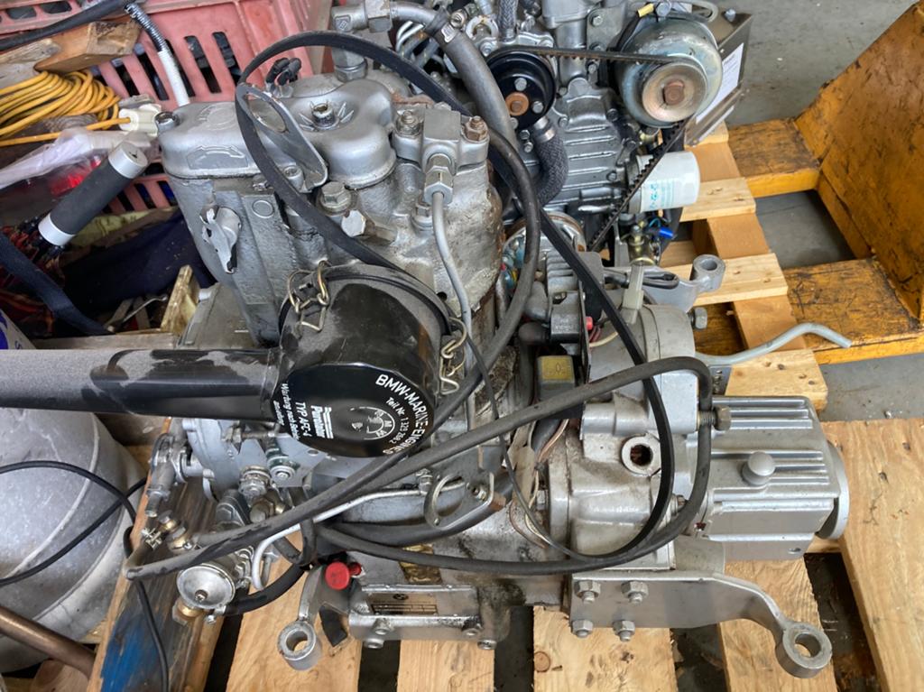 Bmw D12 marine voor loop of sloop met kk, Ophalen, Motor en Techniek, Zeilboot of Motorboot