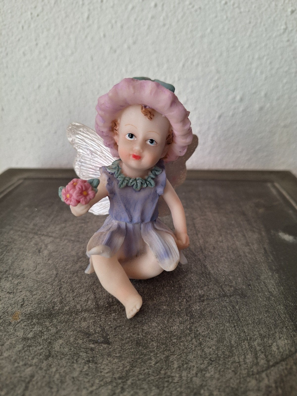 Schattig Elfje Beeldje met Roze Bloemenhoed, Verzamelen, Ophalen of Verzenden