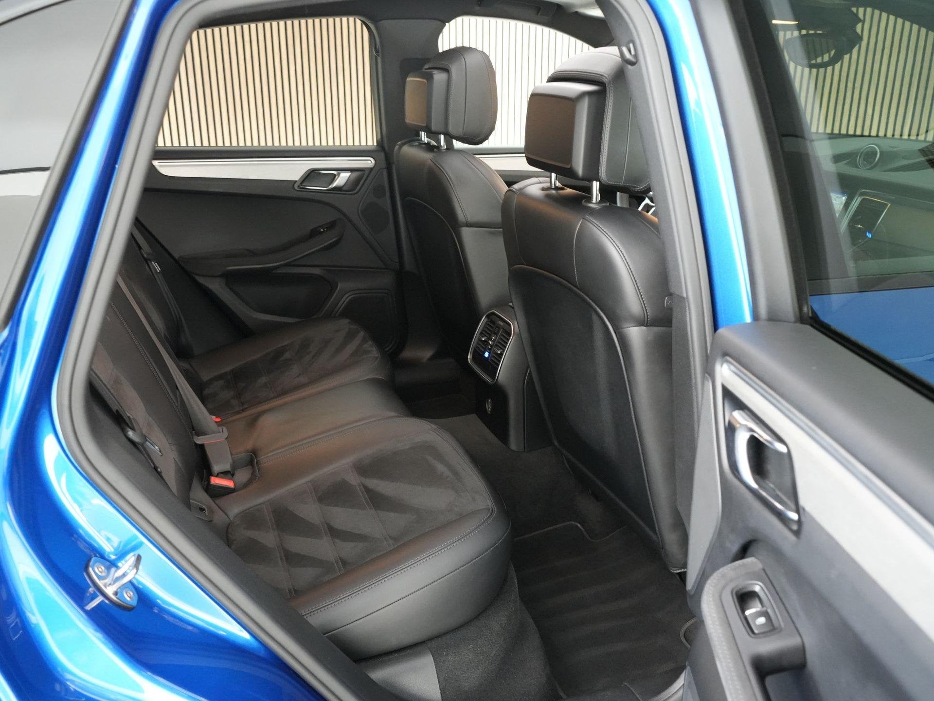 Foto 25 van Porsche Macan 3.0 GTS |panoramadak|luchtvering|PASM|sportuit