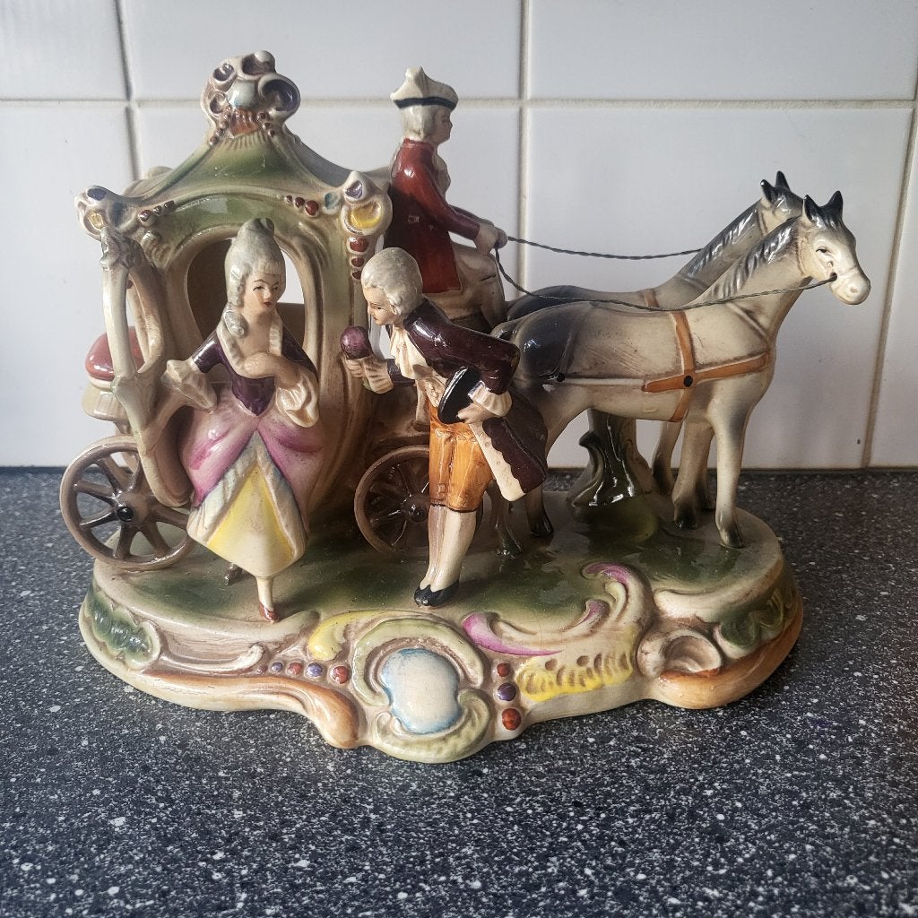 Porseleinen koets met paarden (alleen ophalen), Antiek en Kunst, Antiek | Porselein, Ophalen