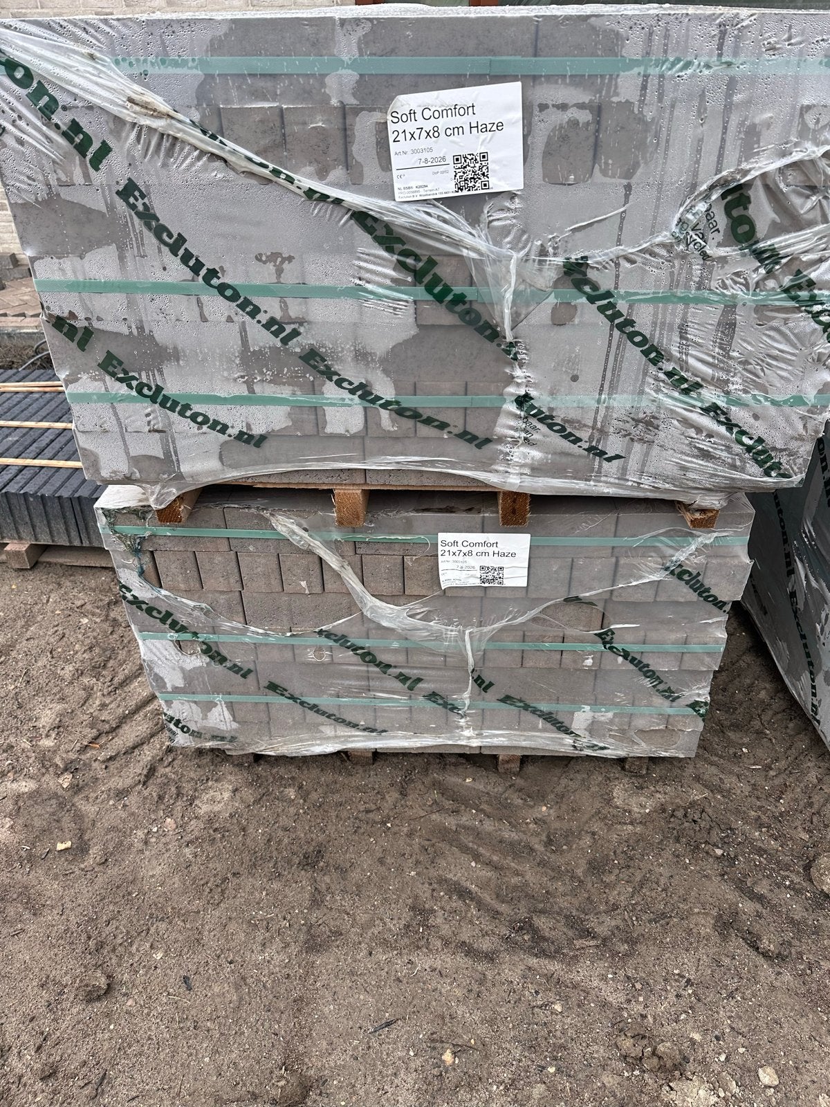 2 Pallets Nieuwe Excluton Soft Comfort Haze Klinkers 21x7x8, Ophalen, Klinkers, Nieuw, 10 m² of meer