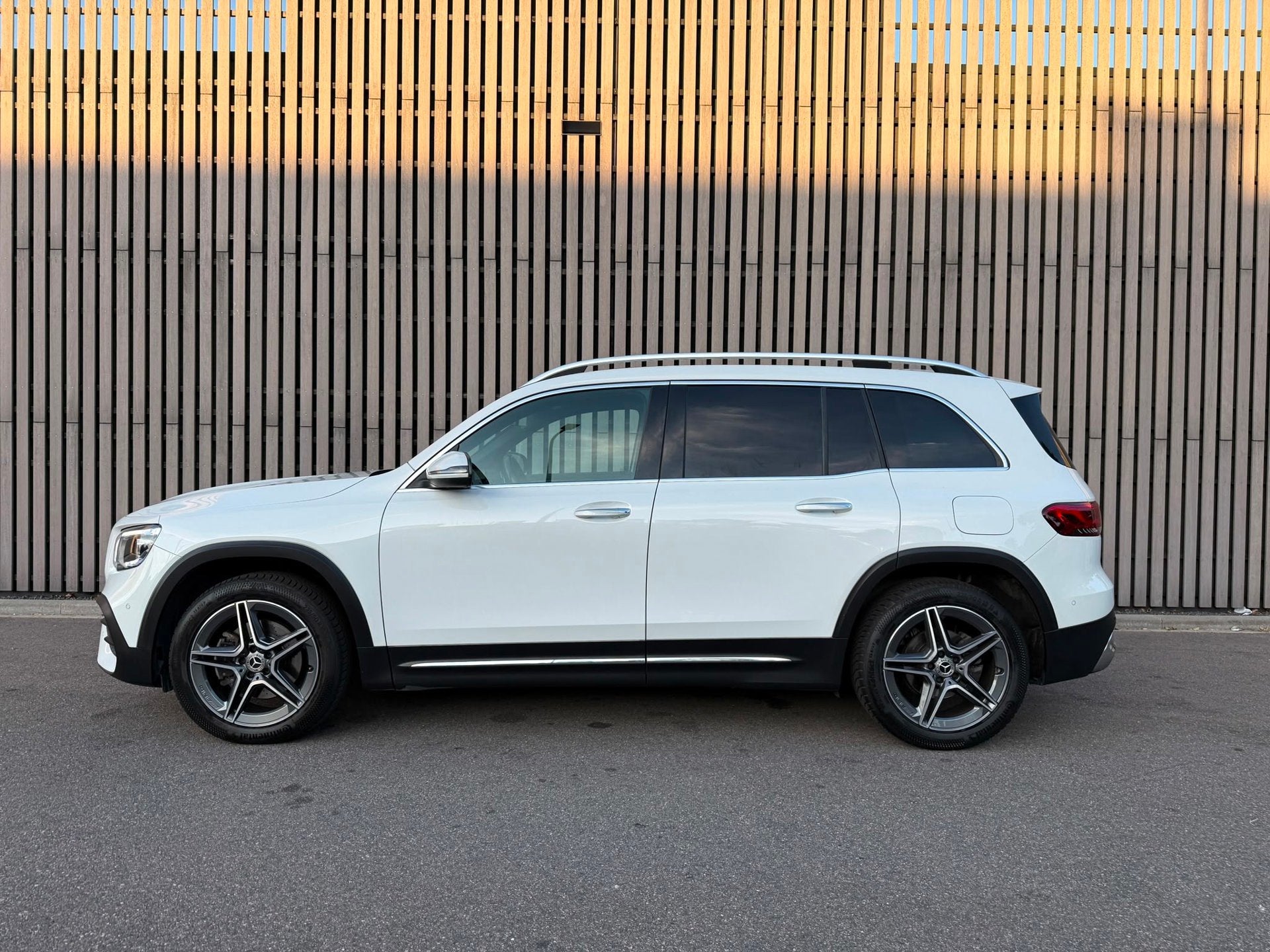 Mercedes-Benz GLB 200 D / Grijs kenteken / AMG Line, Auto's, Automaat, Gebruikt, Euro 6, 4 cilinders