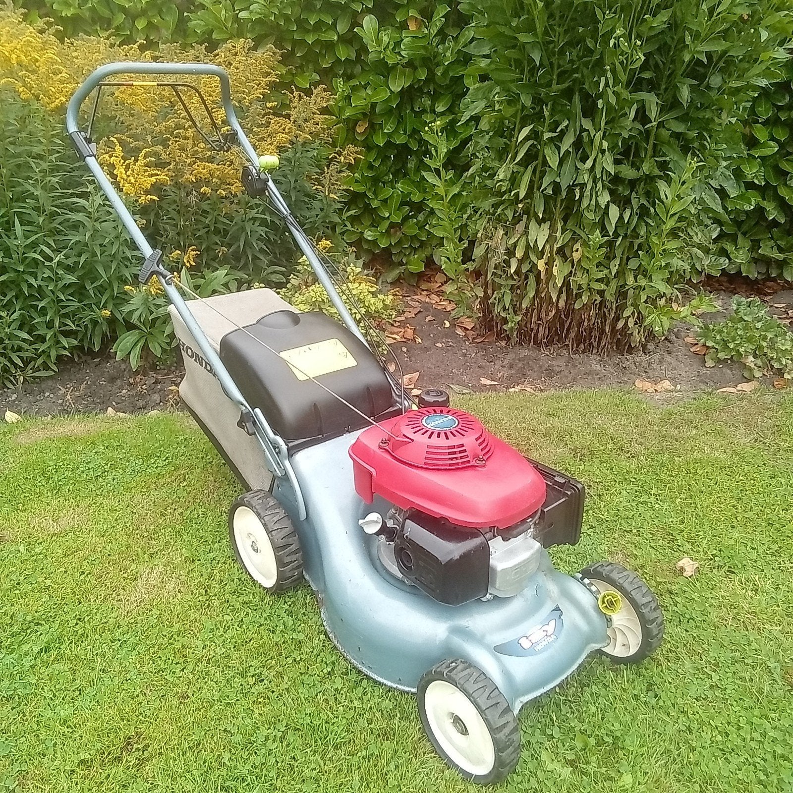 Honda  grasmaaier zelfrijdend benzine maaier, Ophalen, Cirkelmaaier, Honda, Gebruikt