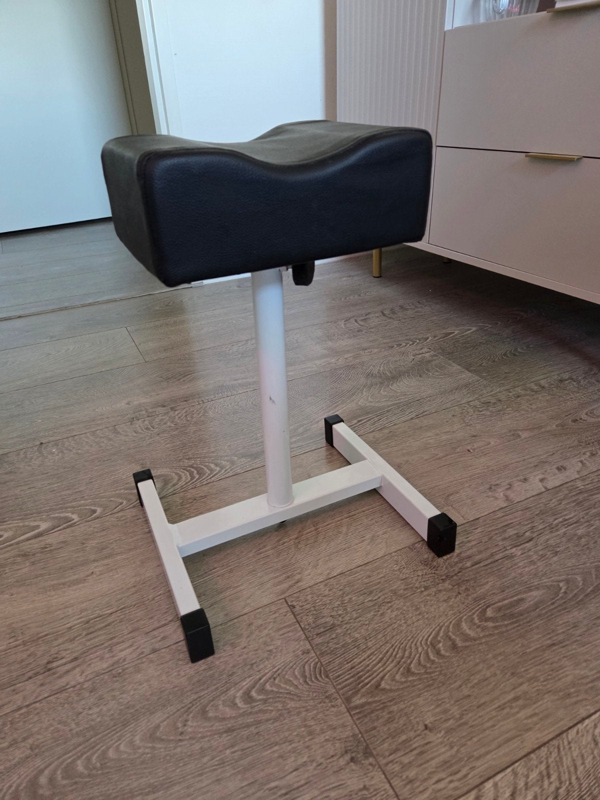 Pedicure standaard, Ophalen, In hoogte verstelbaar, Gebruikt, Kunststof