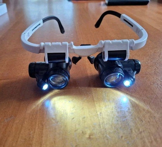 Loepbril met verlichting | LED Watch Repair Magnifier, Ophalen of Verzenden, Nieuw, Loeplamp