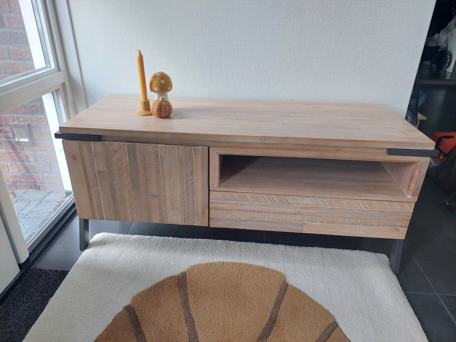 Scandinavisch massief design tv-meubel dressoir, Ophalen, Scandinavisch japandi, 100 tot 150 cm, Zo goed als nieuw