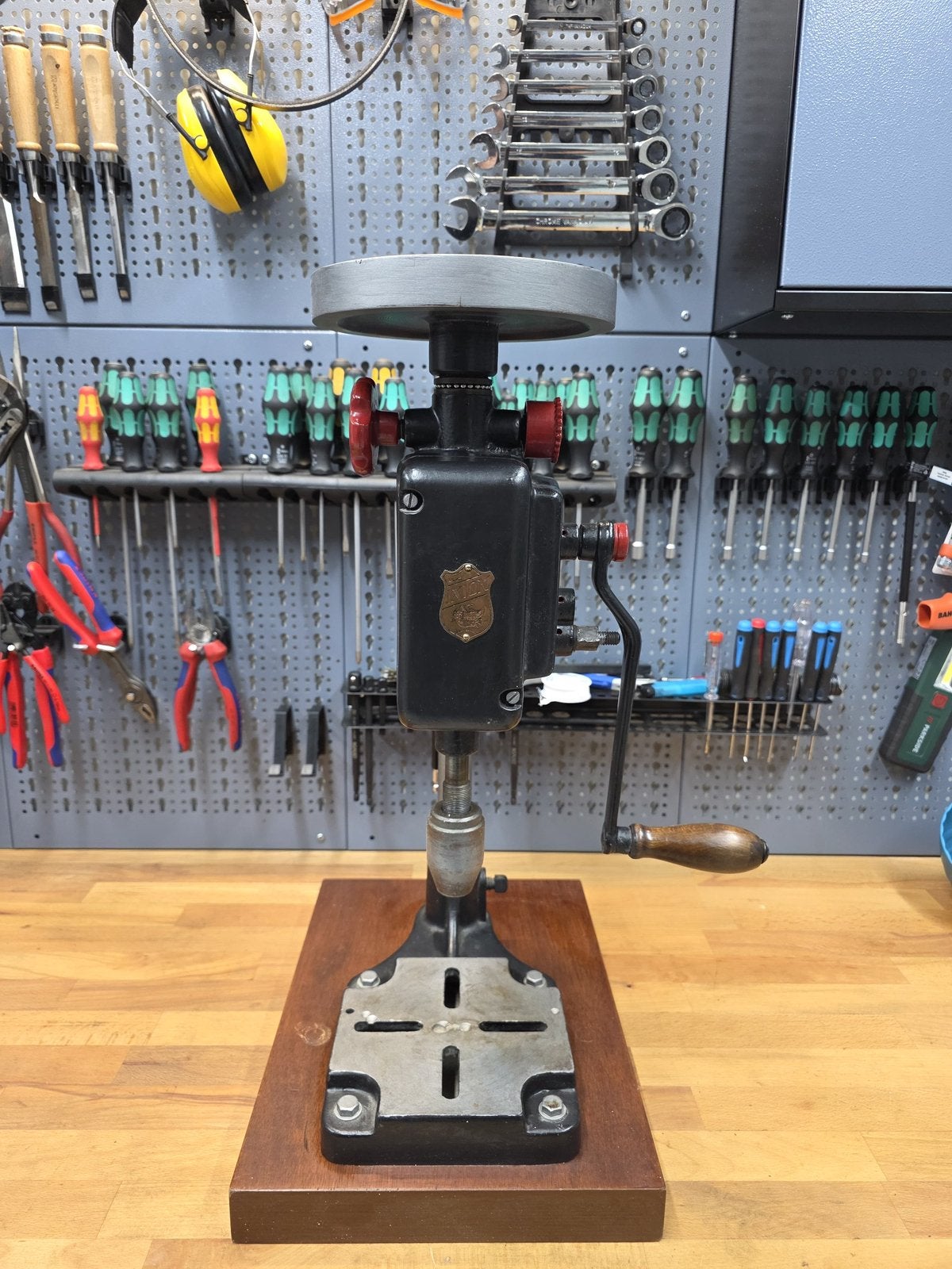 Ixion kolomboormachine handmatig 1930 antiek, Ophalen of Verzenden, Gebruikt, Kolomboormachine