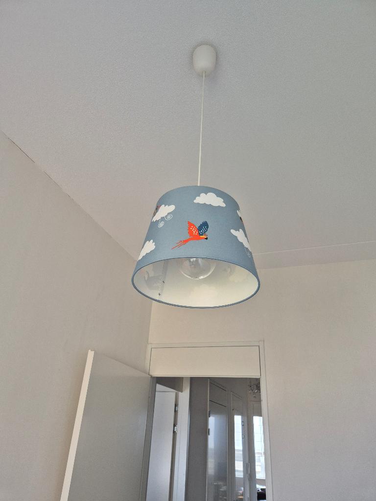 Vrolijke Hanglamp Kinderkamer, Ophalen, Zo goed als nieuw, Lamp