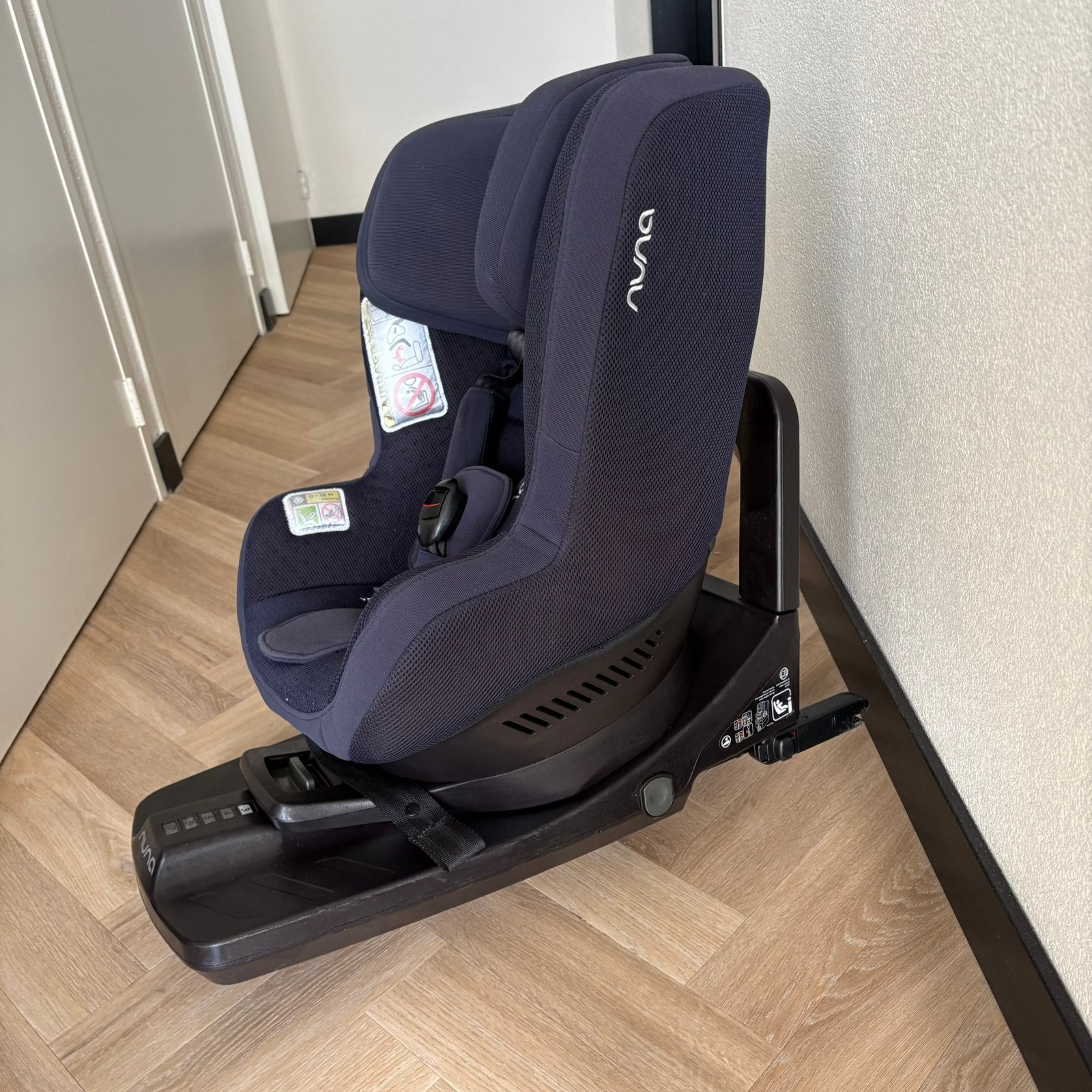 Nuna autostoel met isofix, 15 t/m 36 kg, Zo goed als nieuw, Isofix, Ophalen