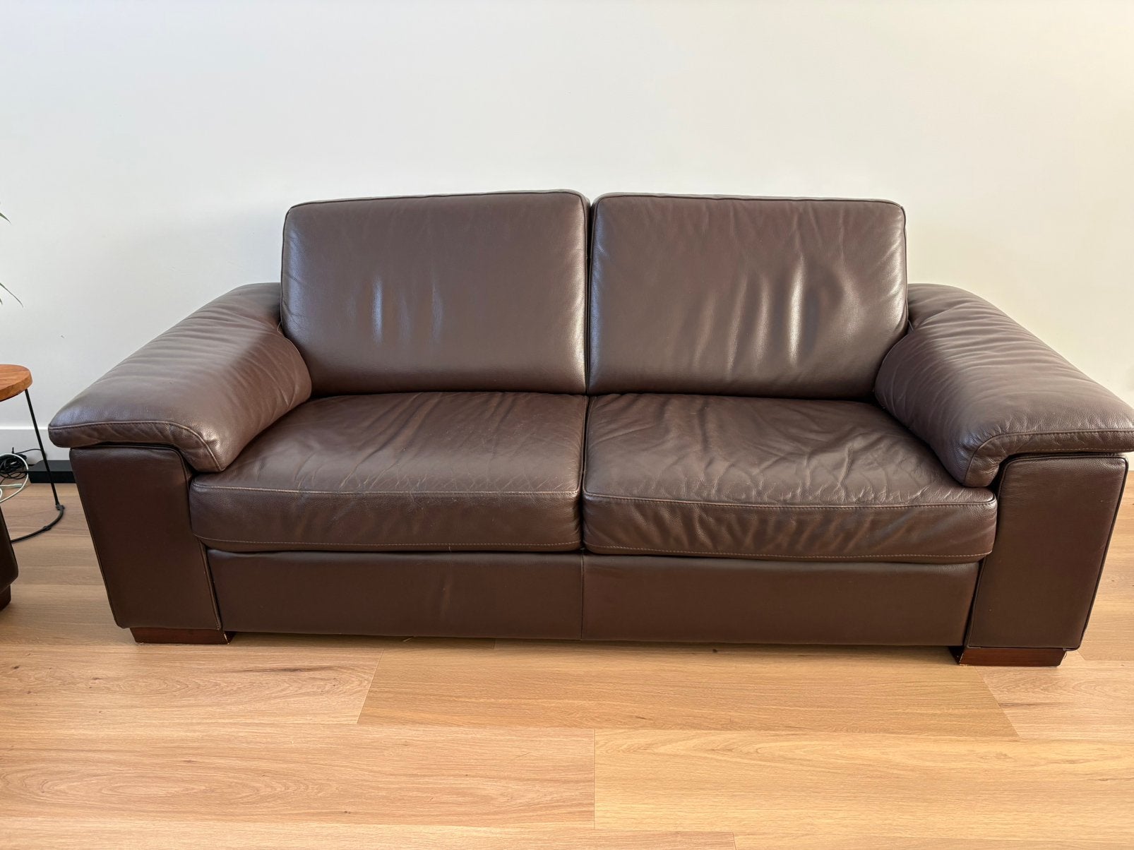 Bank leder montel donkerbruin 2,5 zits, Huis en Inrichting, Ophalen, Gebruikt, 75 tot 100 cm, Driepersoons