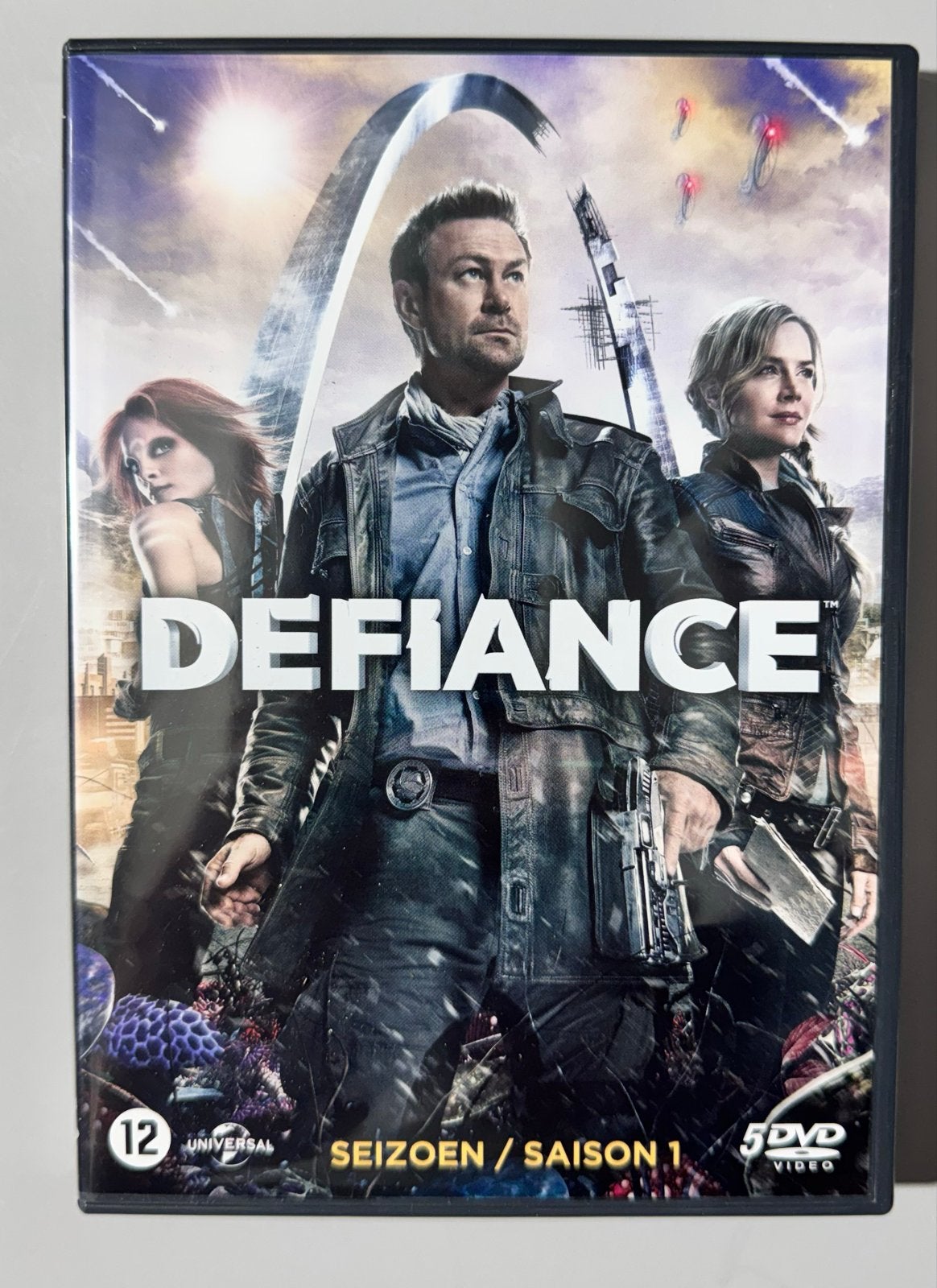 Defiance - Seizoen 1 (5 DVD Video), Nederlands, Ophalen of Verzenden, Science Fiction, Vanaf 12 jaar