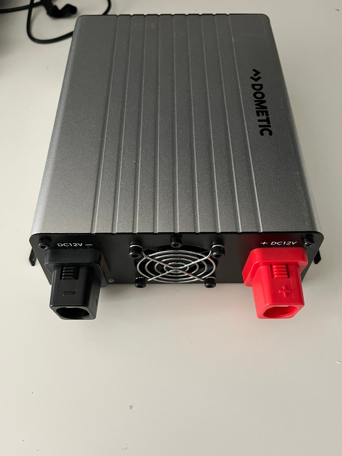 Dometic DSP 612 Pure Sinus Omvormer 600W, Caravans en Kamperen, Caravan accessoires, Ophalen of Verzenden, Zo goed als nieuw